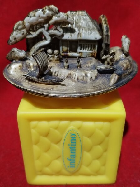Diorama japoneza din celuloid